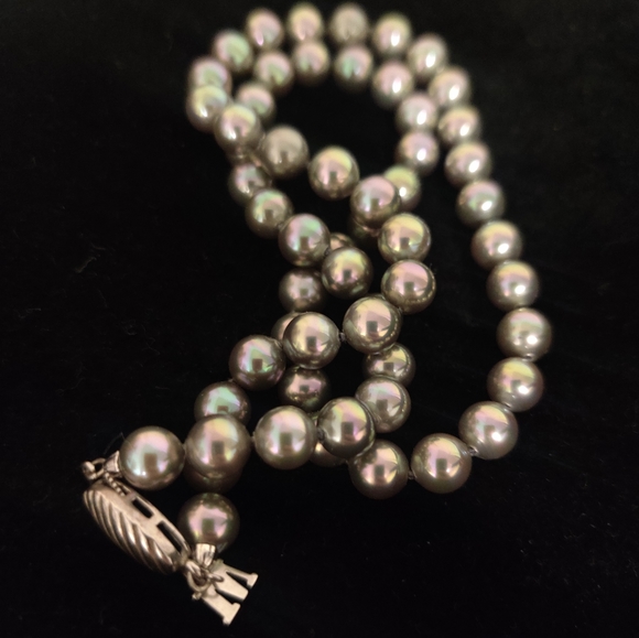 Genuine Majorica Tahitian Pearls Necklace w/Sterling Silver Clasp - Picture 10 of 16